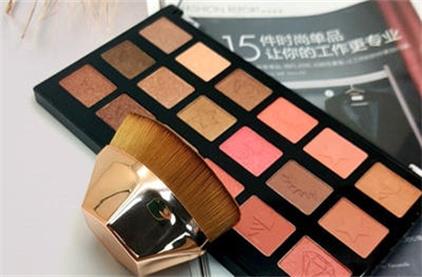 定制化妝品製造商