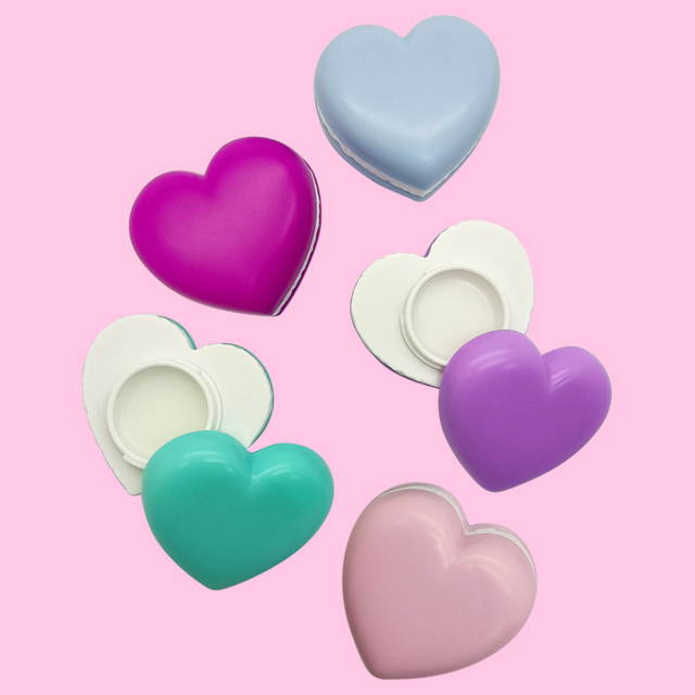 C5546宏觀熱形狀滋潤可愛的彩色潤唇膏